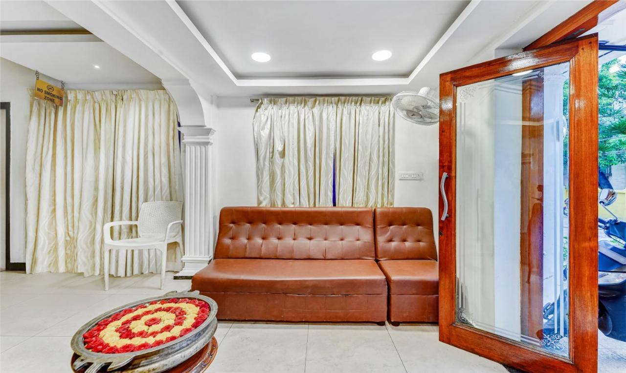 Treebo B Coral, 2 Km From Promenade Beach Hotel Pondicherry Ngoại thất bức ảnh